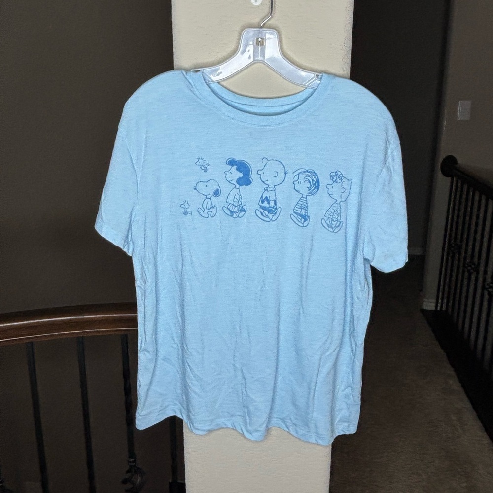 Peanuts Light Blue Woman’s Tee Peanuts on Parade Size L Style#PQL063AWNSC